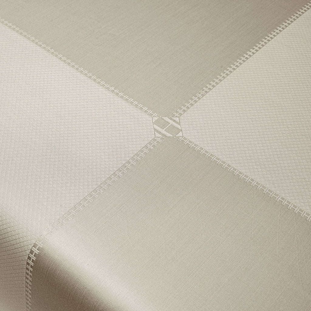 Osaka Bedding 3pc Set - Center Accent